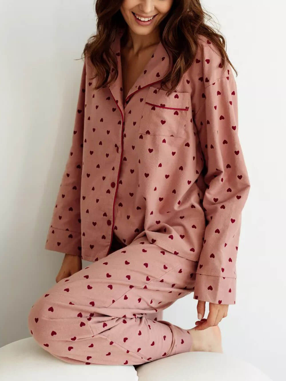 Compleet Franse stijl pyjama met revers en hartmotief