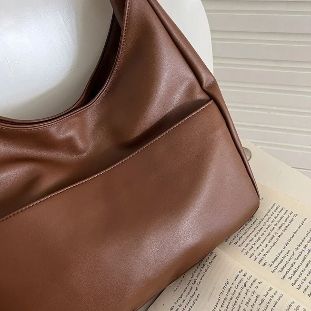 Borsa Lola