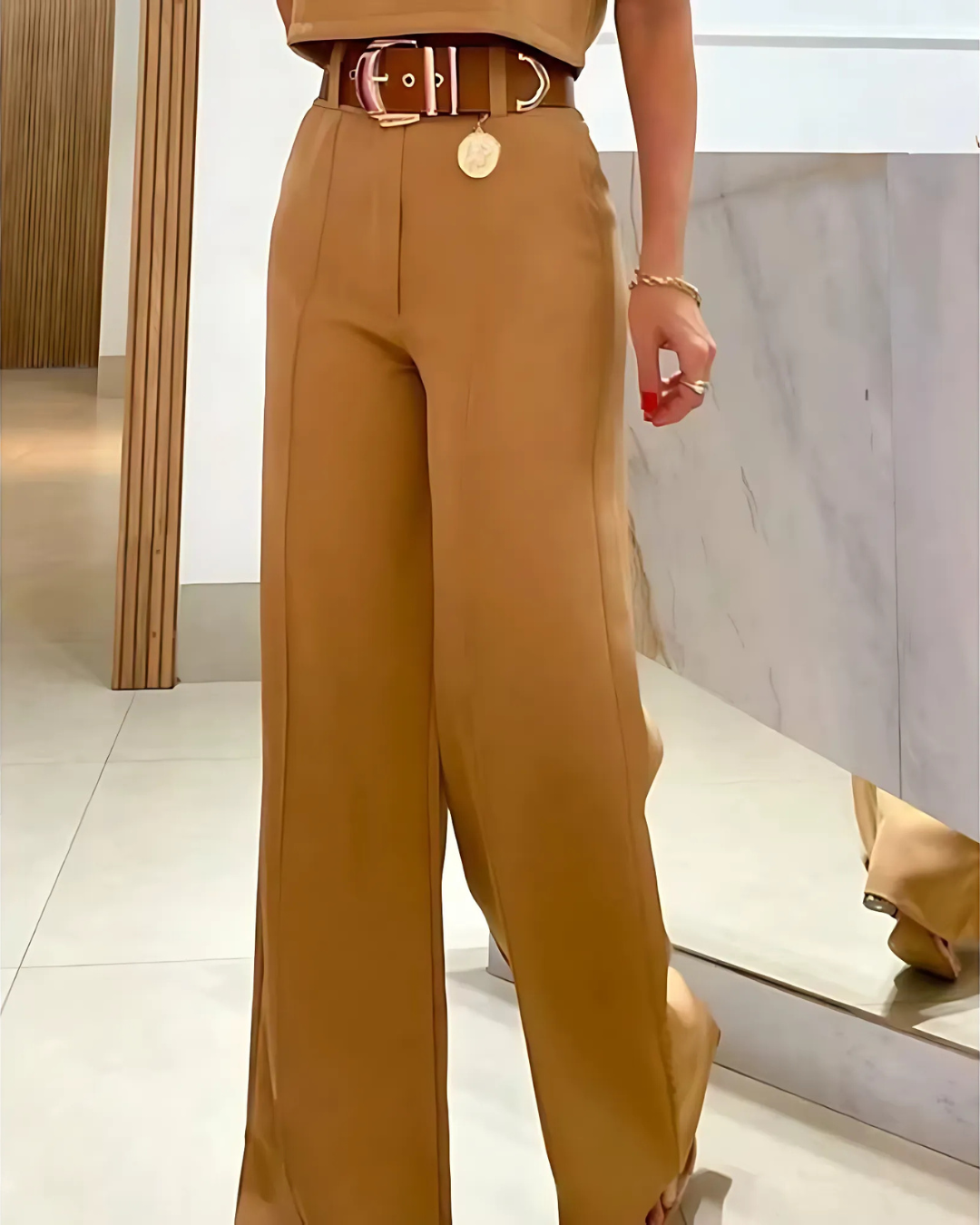 VERONICA | Elegante Set met Korte Top en Vloeiende Snit voor Comfort en Dagelijkse Stijl