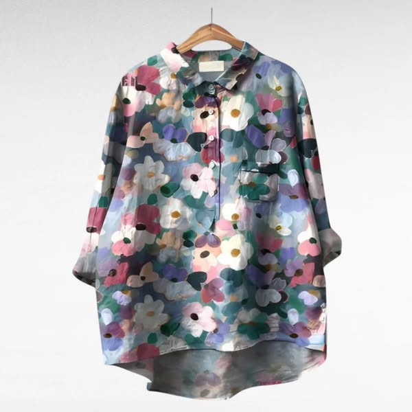 Cora | Bloemige Blouse met Lange Mouwen, Kraag en Gebogen Zoom