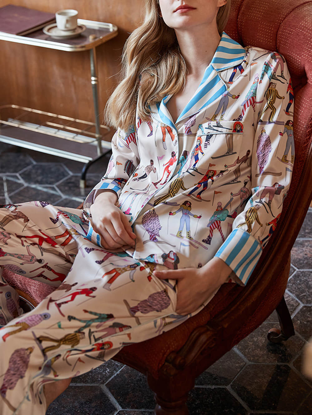 Completo pyjama met ski-print