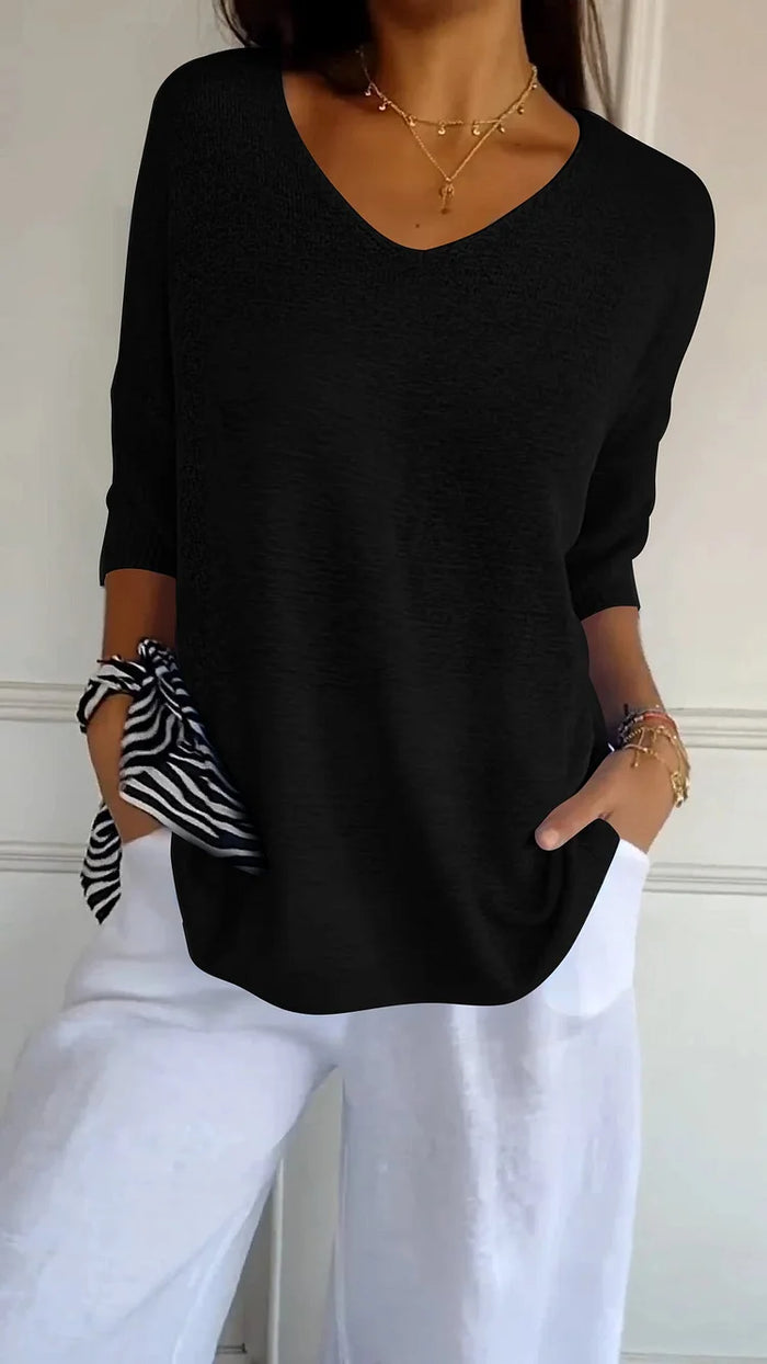 JARA | Luchtige V-hals Top met Flatterend Gebreid Design