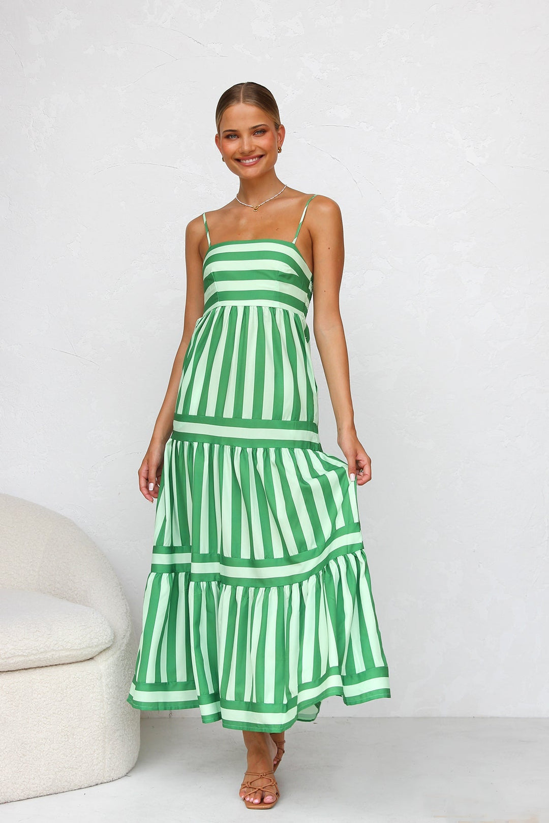 Sofia | Schouderjurk, Zomerjurk voor Perfecte Curves en Absoluut Comfort