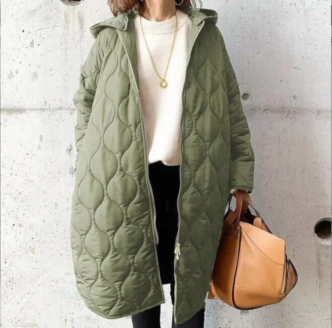 PRISCILLA™ | PARKA MET CAPUCHON EN VERZORGDE DETAILS