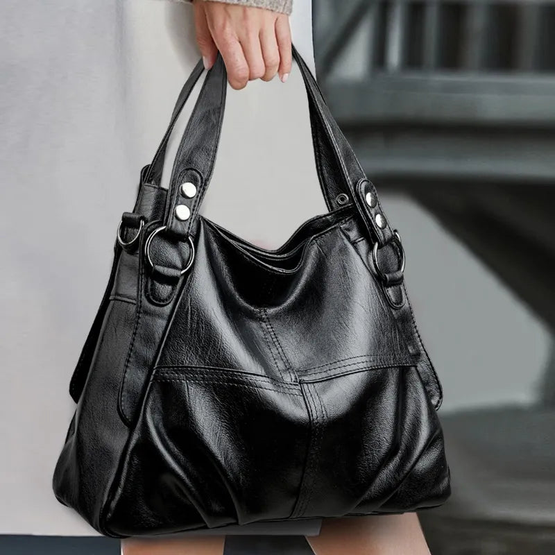 Chloé Tas