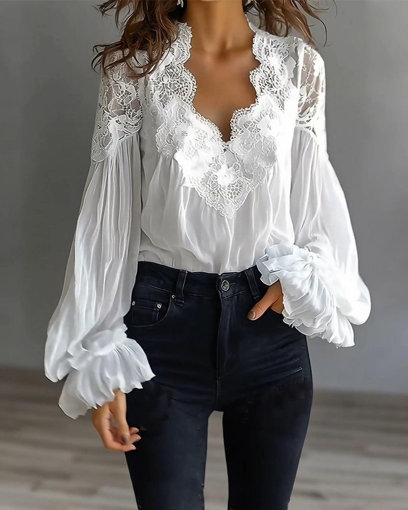 SVEA | Elegante Kant-Blouse met Ademend Comfort