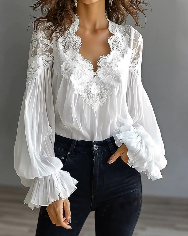SVEA | Elegante Kant-Blouse met Ademend Comfort