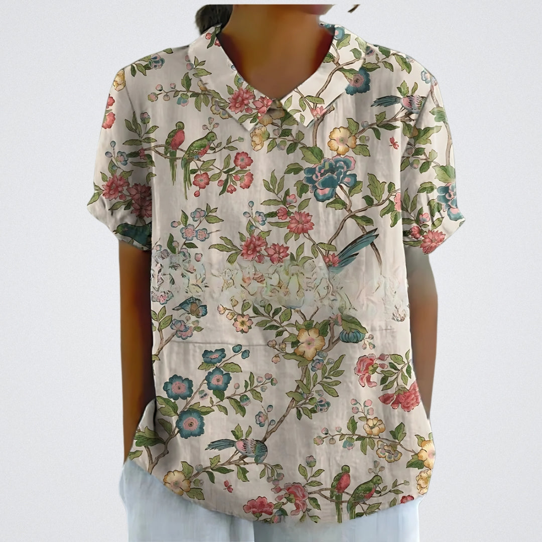 ALESSIA | Bloemenblouse met Harmonieuze Snit en Romantische Stijl voor Ontspannen Dagen