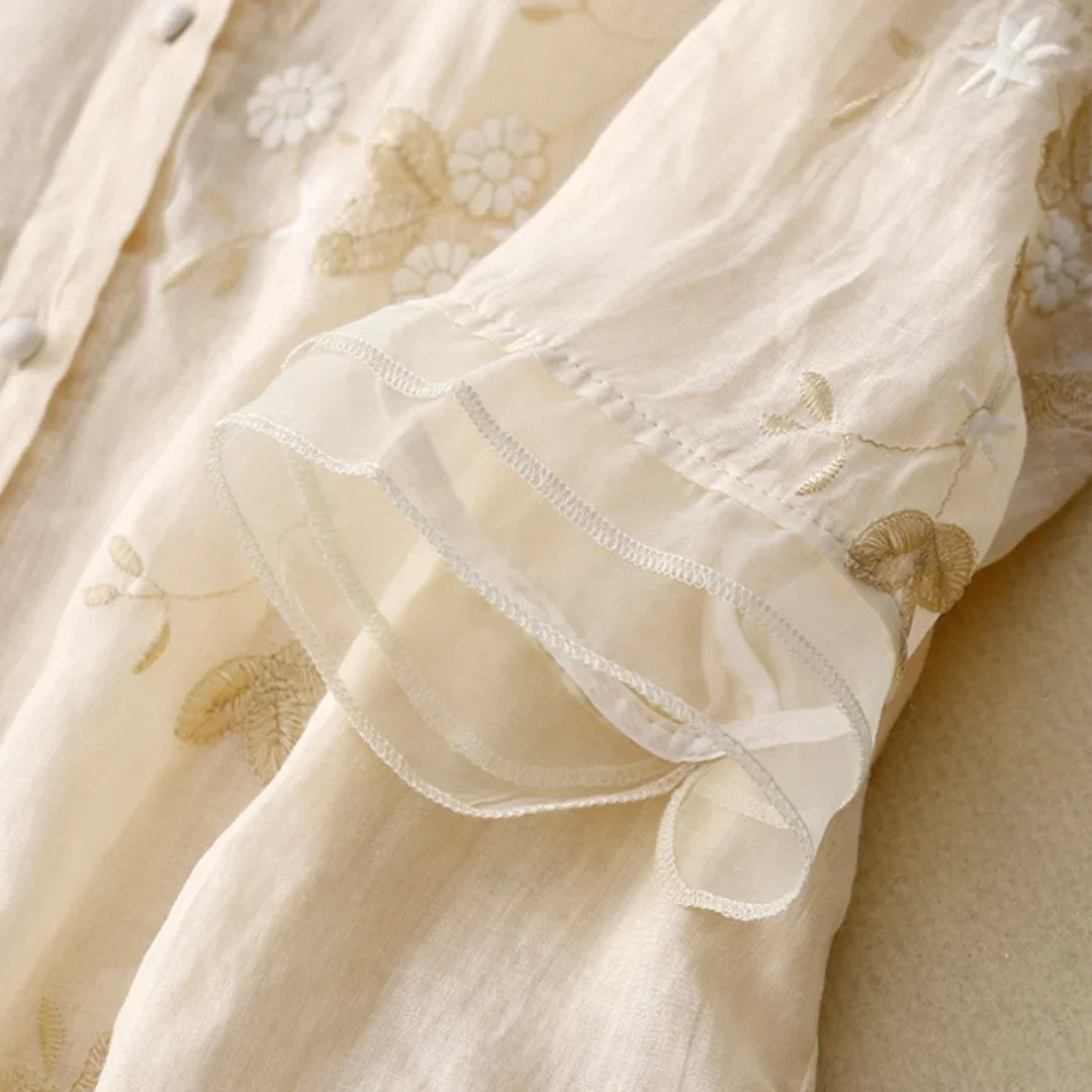 CLELIA | Lichtgewicht Geborduurd en Elegant Blouse