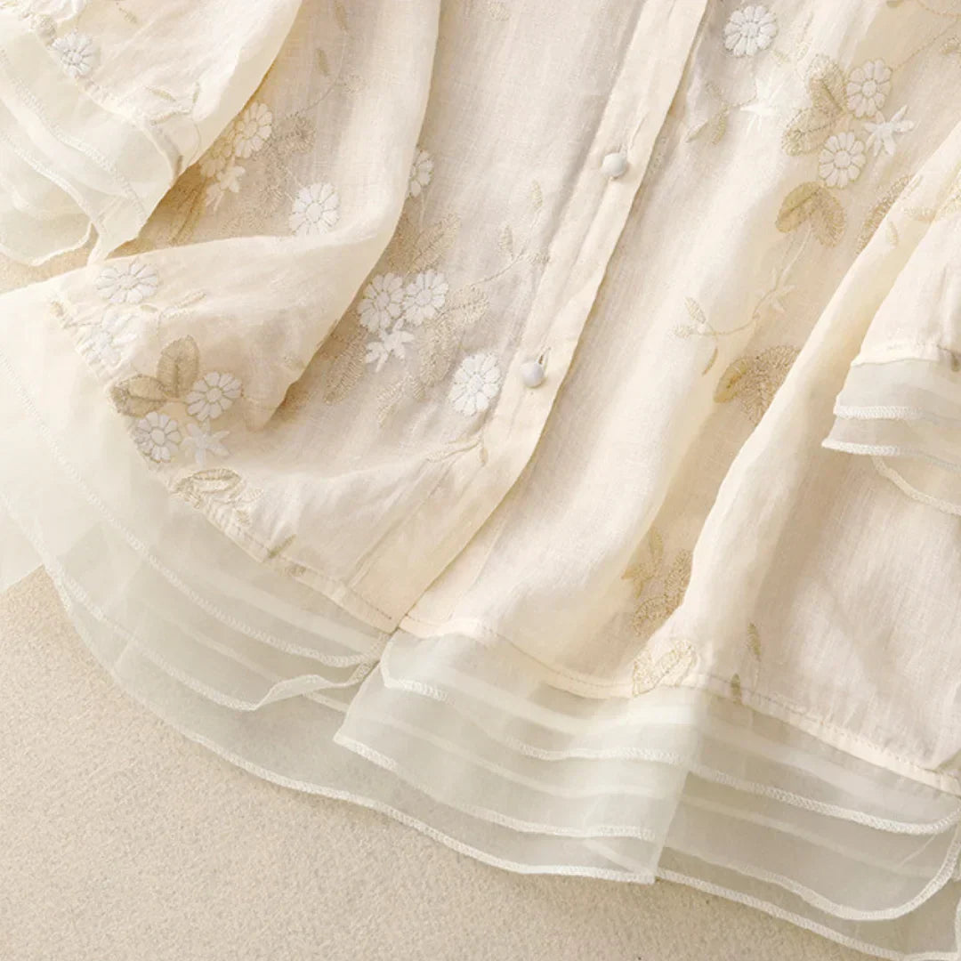 CLELIA | Lichtgewicht Geborduurd en Elegant Blouse