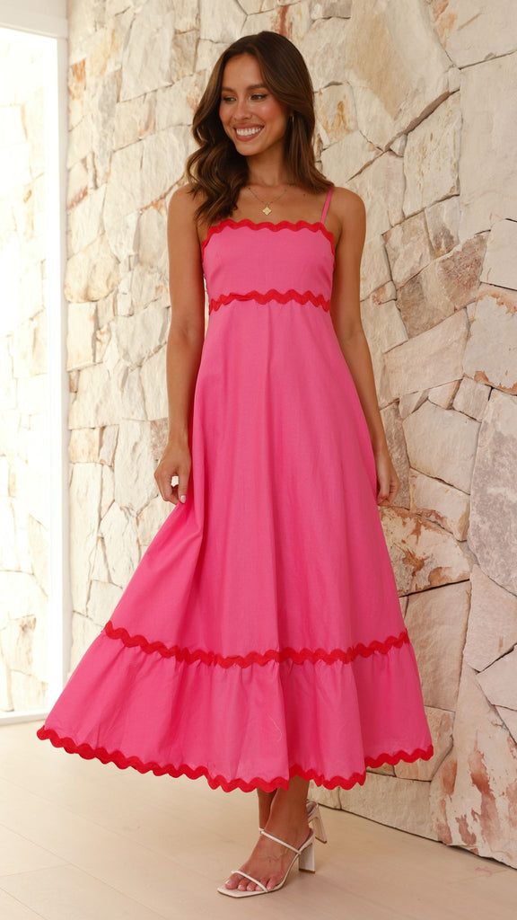 CLARA | LANGE JURK DIE DE ZOMERLIJKE VROUWELIJKHEID BENADRUKT