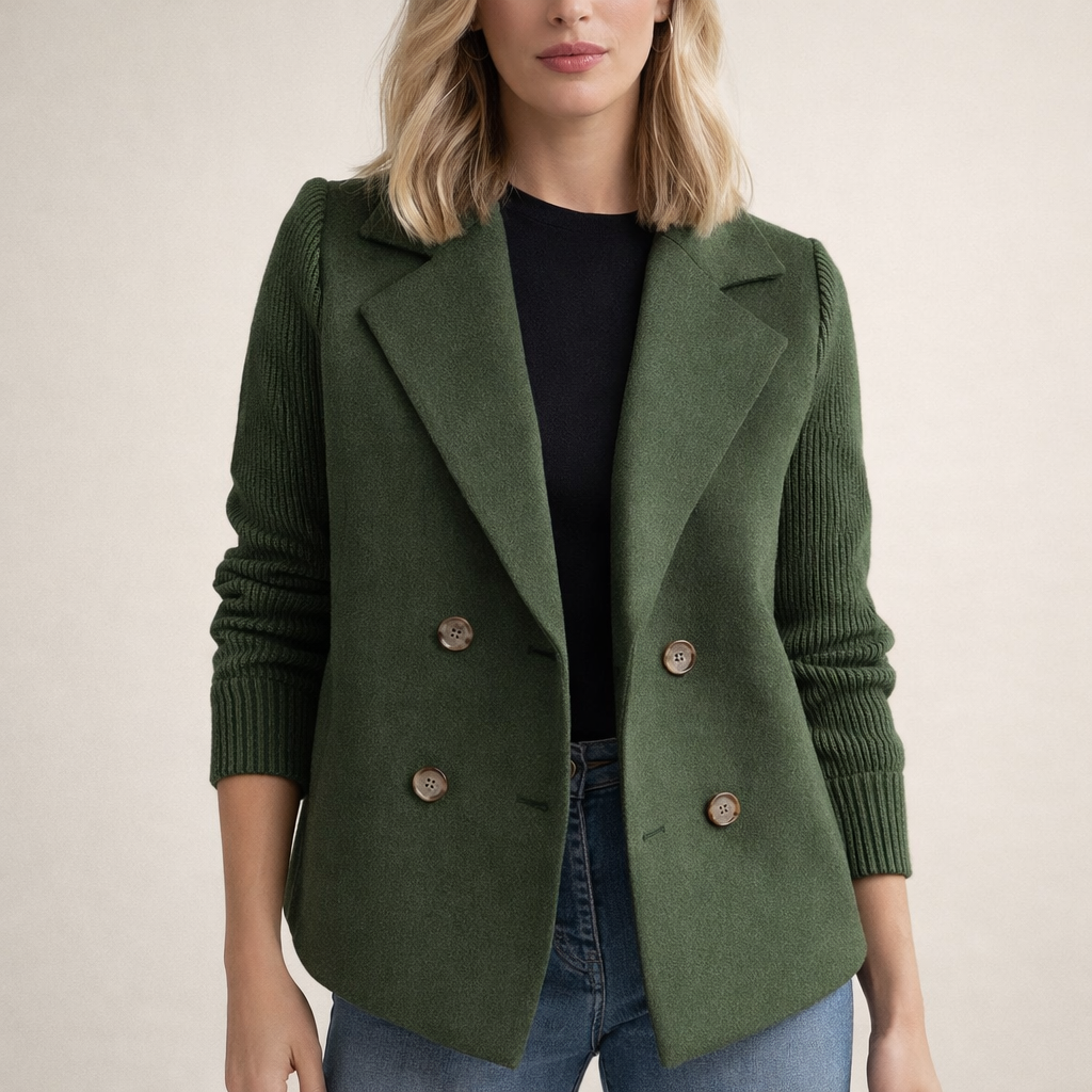 FIENE | Dubbelrijig Vest met Gebreide Mouwen voor Stijl en Comfort