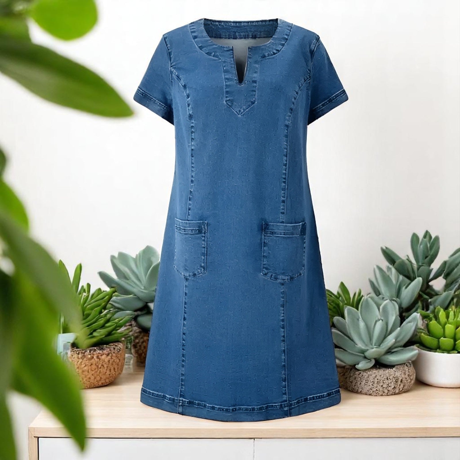 Julia | Zachte Denim Jurk met Voorzakken