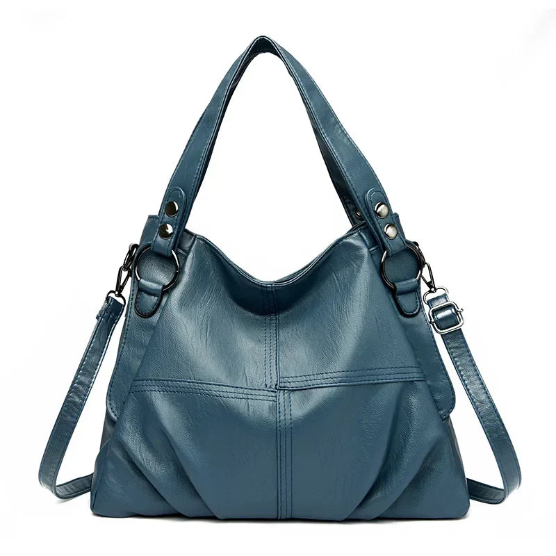 Chloé Tas
