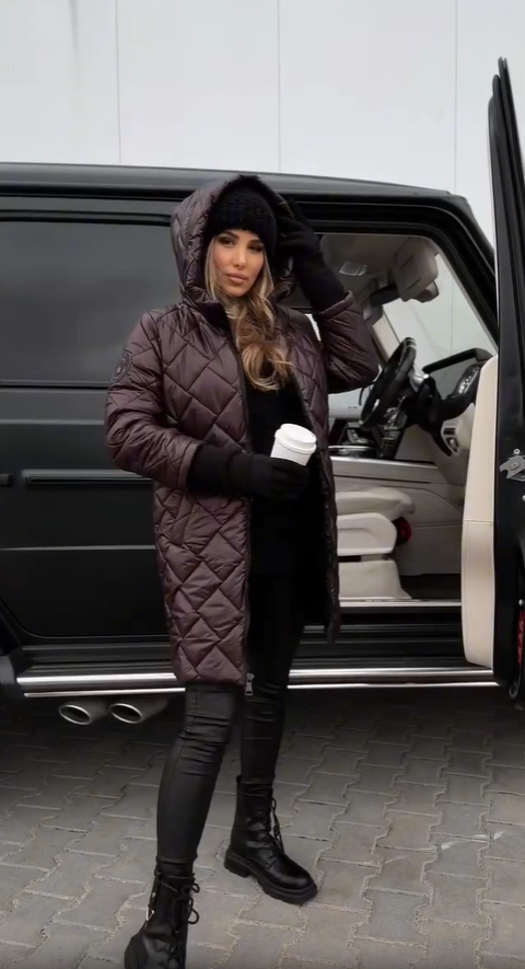 Bogna | Elegante gewatteerde winterjas met capuchon